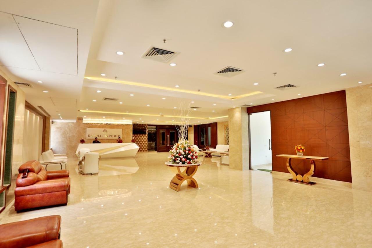 Royal Imperio Hotel ฟารีดาบัด ภายนอก รูปภาพ