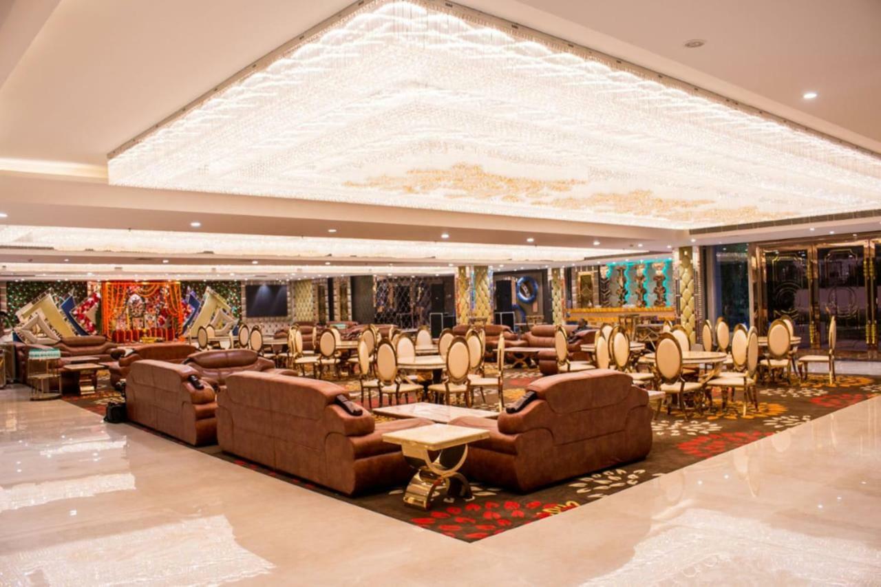 Royal Imperio Hotel ฟารีดาบัด ภายนอก รูปภาพ