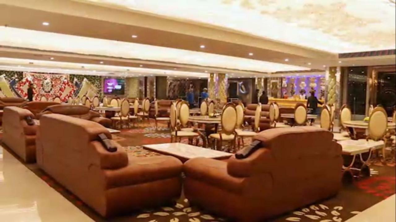 Royal Imperio Hotel ฟารีดาบัด ภายนอก รูปภาพ